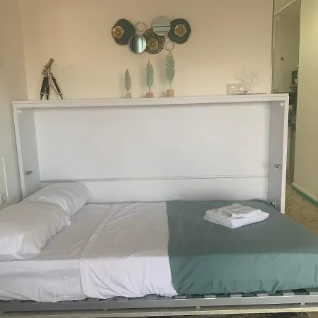 Cozy Studio In The Center Of Daire